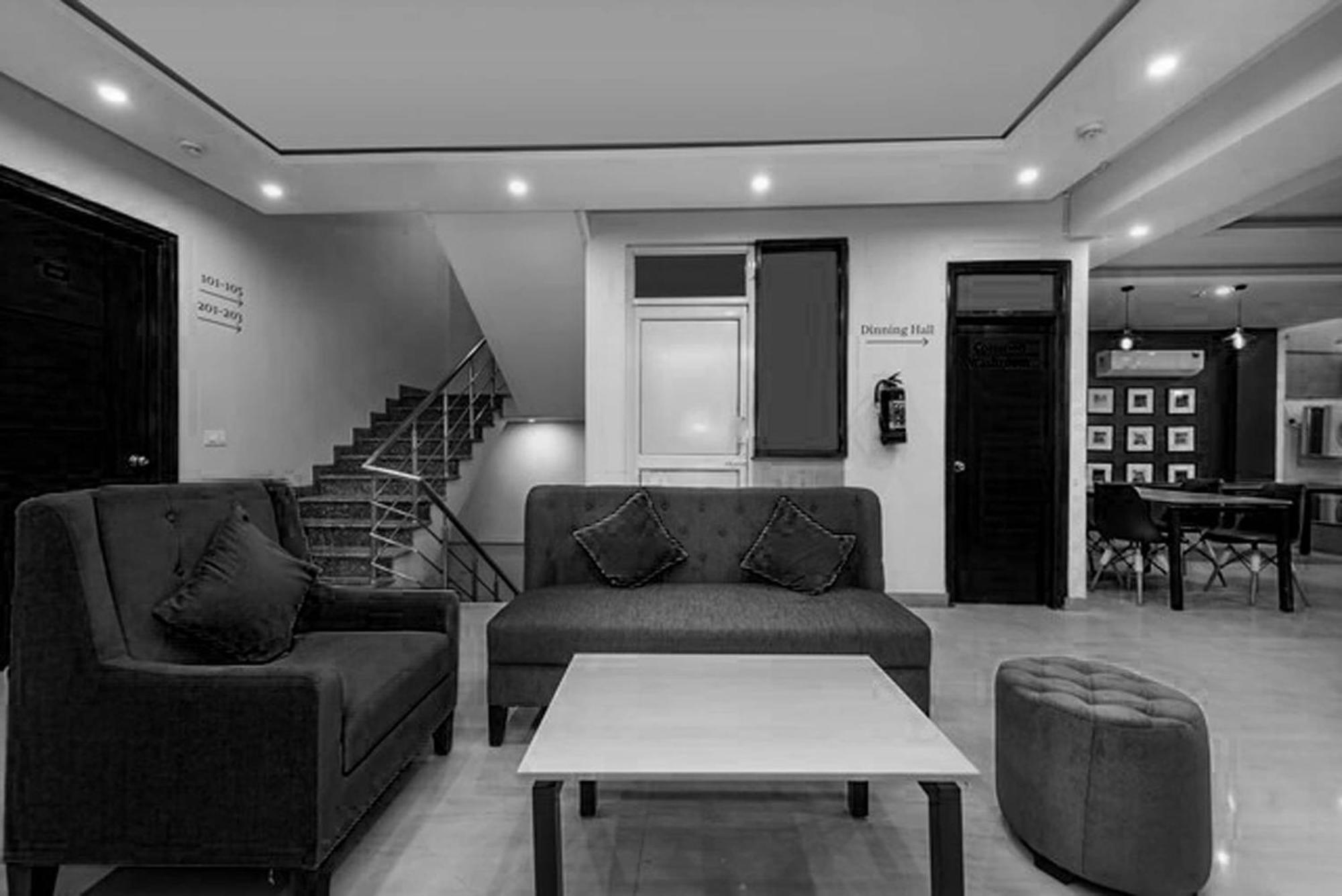 Hotel O Earth Villa Near Bestech Central Square Mall Gurgaon Zewnętrze zdjęcie